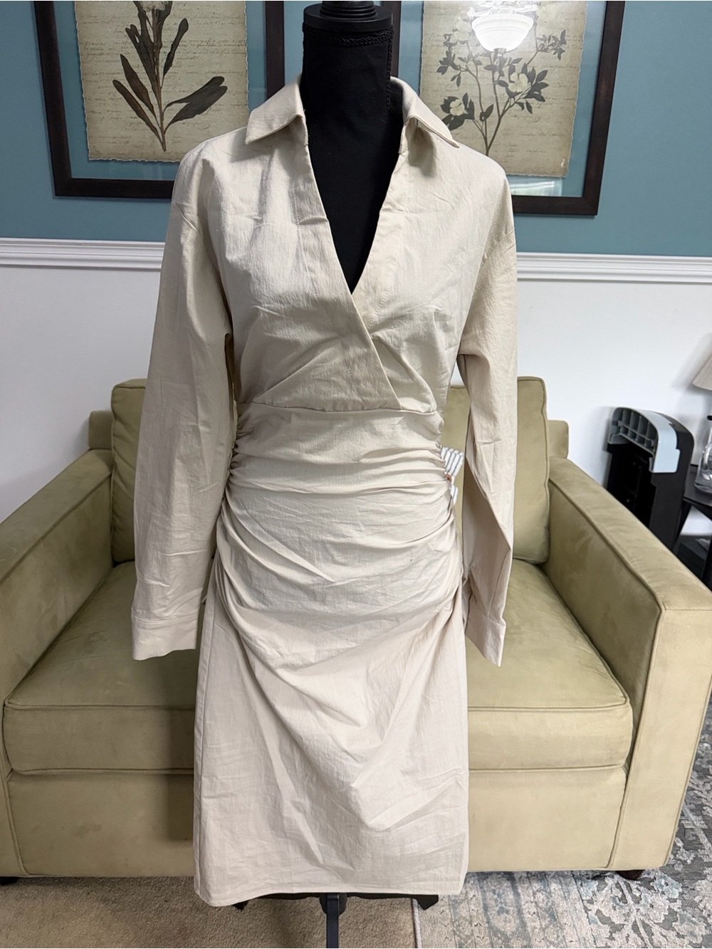 Commense Cream Ruched Collared Midi Dress - Picture 4 of 4